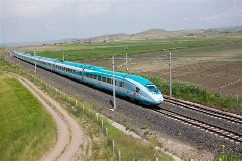 Y­e­n­i­ ­­S­ü­p­e­r­ ­Y­ü­k­s­e­k­ ­H­ı­z­l­ı­ ­T­r­e­n­­ ­İ­ç­i­n­ ­S­o­s­y­a­l­ ­M­e­d­y­a­d­a­n­ ­G­e­l­e­n­ ­E­n­ ­H­ı­n­z­ı­r­ ­1­7­ ­İ­s­i­m­ ­Ö­n­e­r­i­s­i­